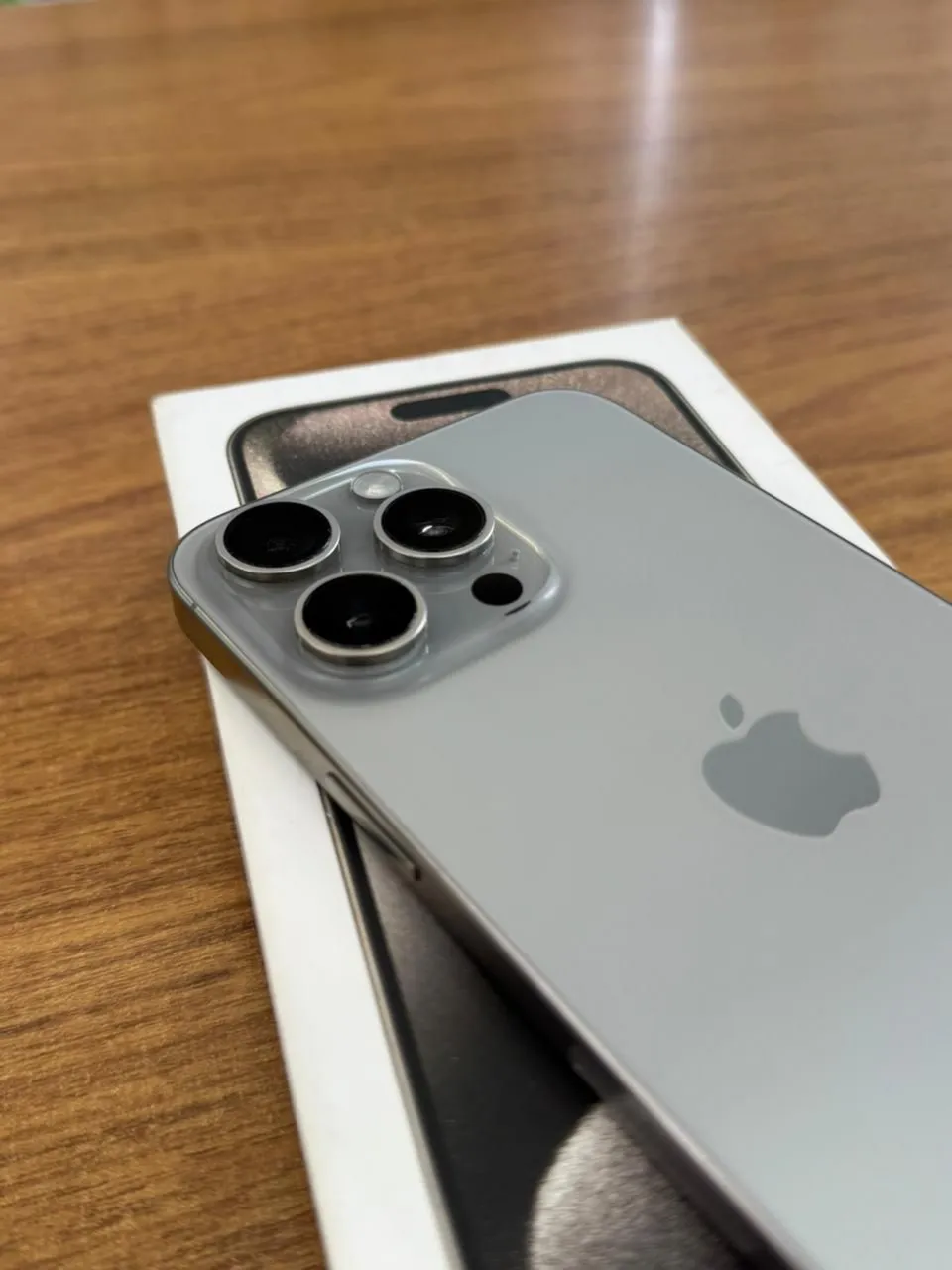 iPhone 15 Pro Max 256gb - Celulares e Smartphones - Monte Alegre