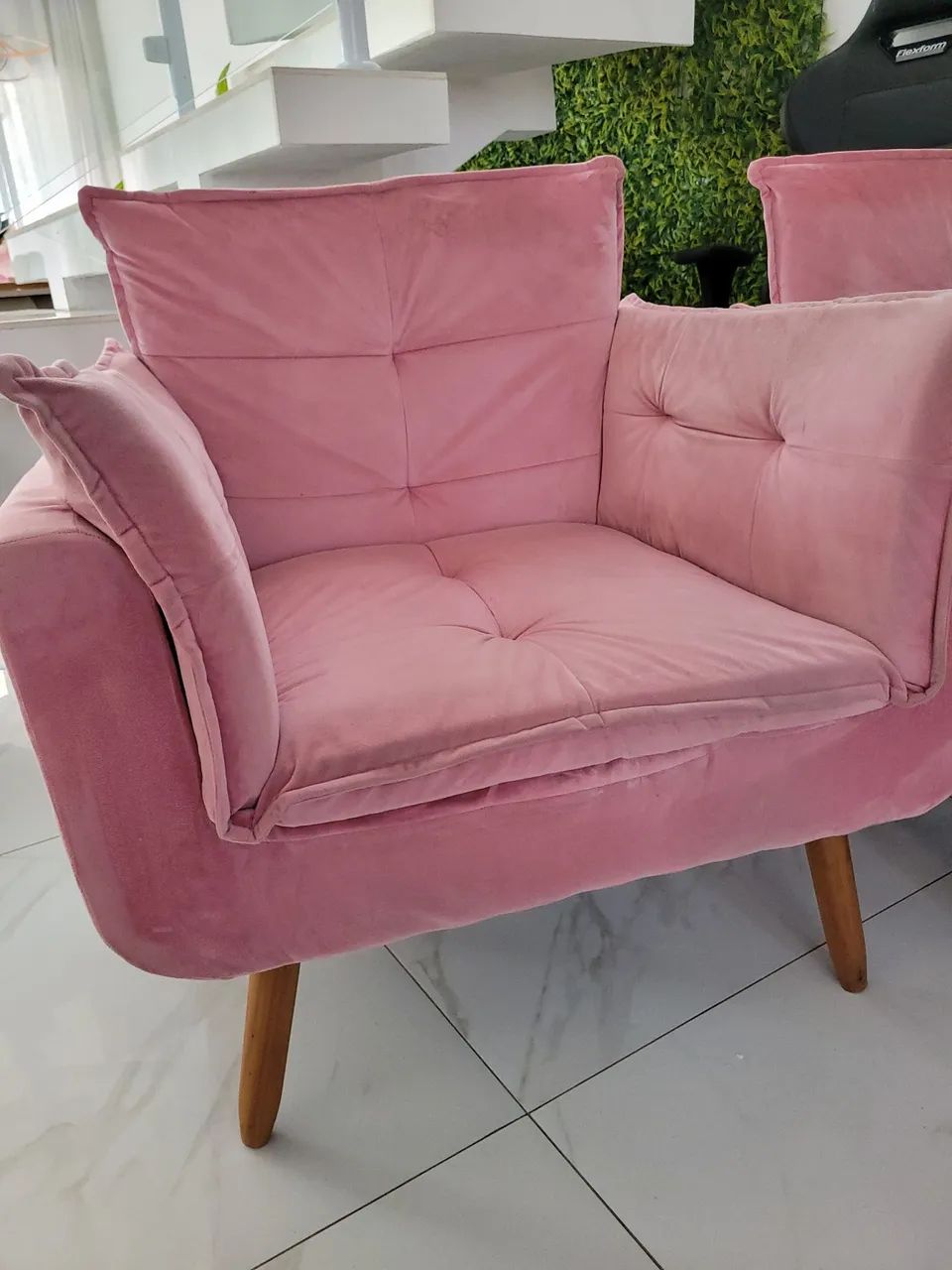  Poltrona  Decorativa Para Sala Recepção/ Escritório  - Foto 2