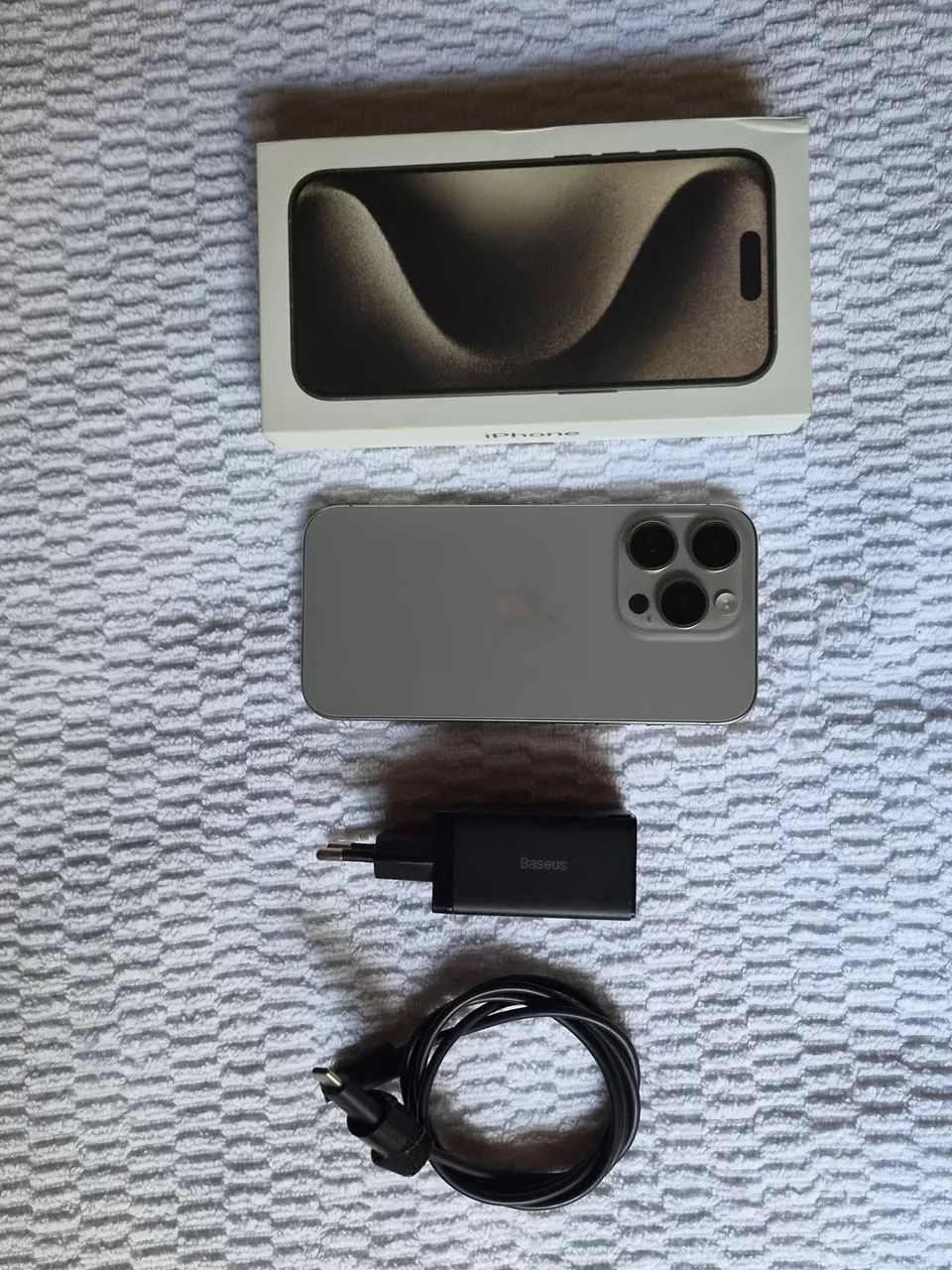 Iphone 15 pro 128gb Titânio Natural - Foto 2