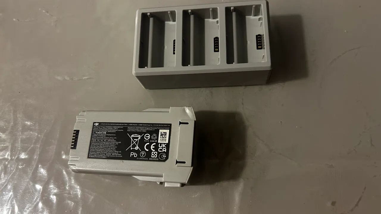 Bateria e carregador drone , mine 3, e mine 3 pro