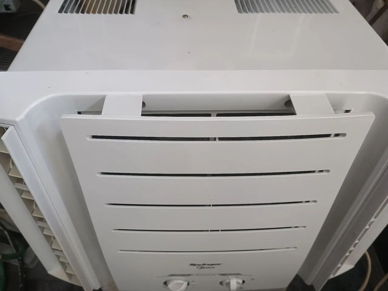 Ar condicionado  220v e 10 mil btus - Foto 4