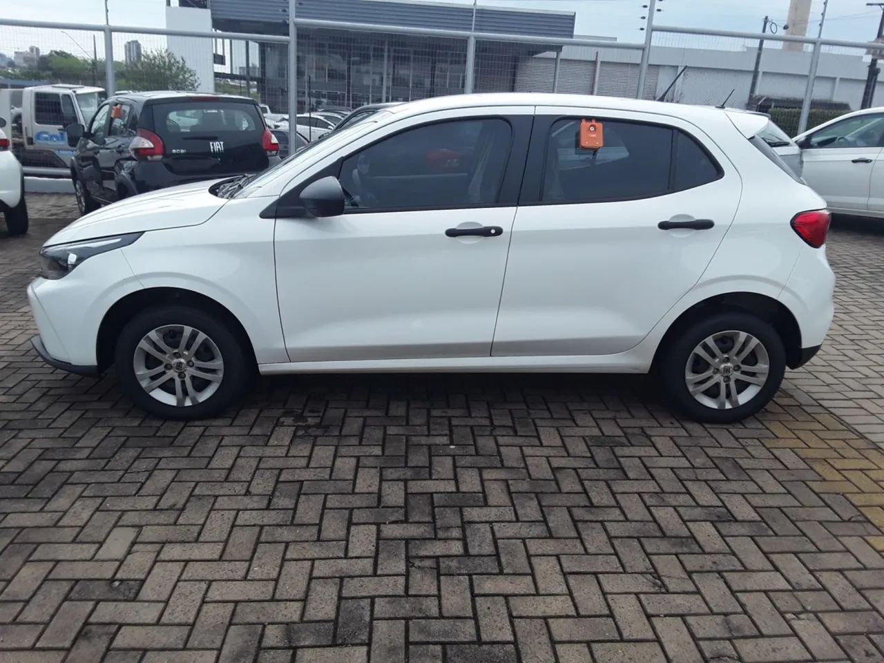 Fiat Argo Drive 1.0 Firefly 2024 - Foto 3