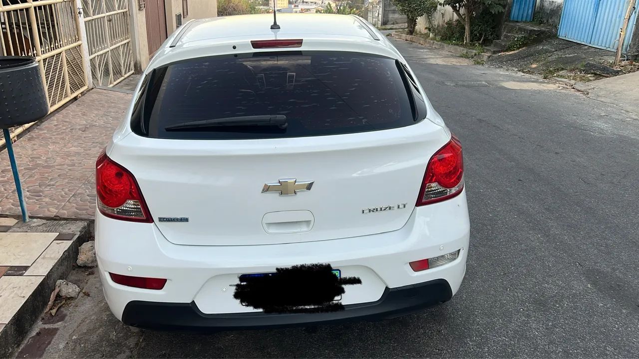 Chevrolet Cruze CRUZE HB Sport LT 1.8 16V FlexP. 5p Aut 2014