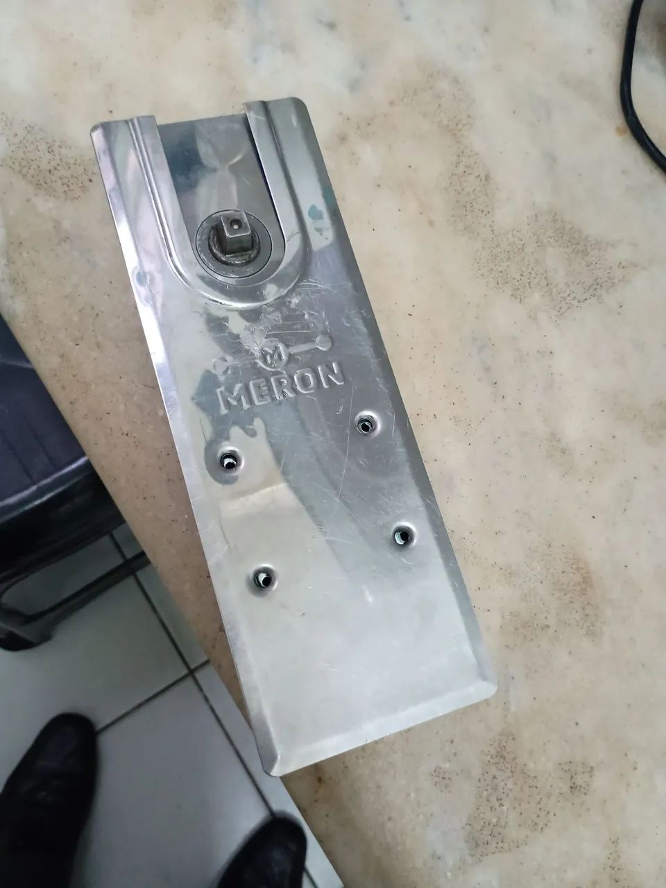 Vendo mola hidráulica sem nova - Foto 3
