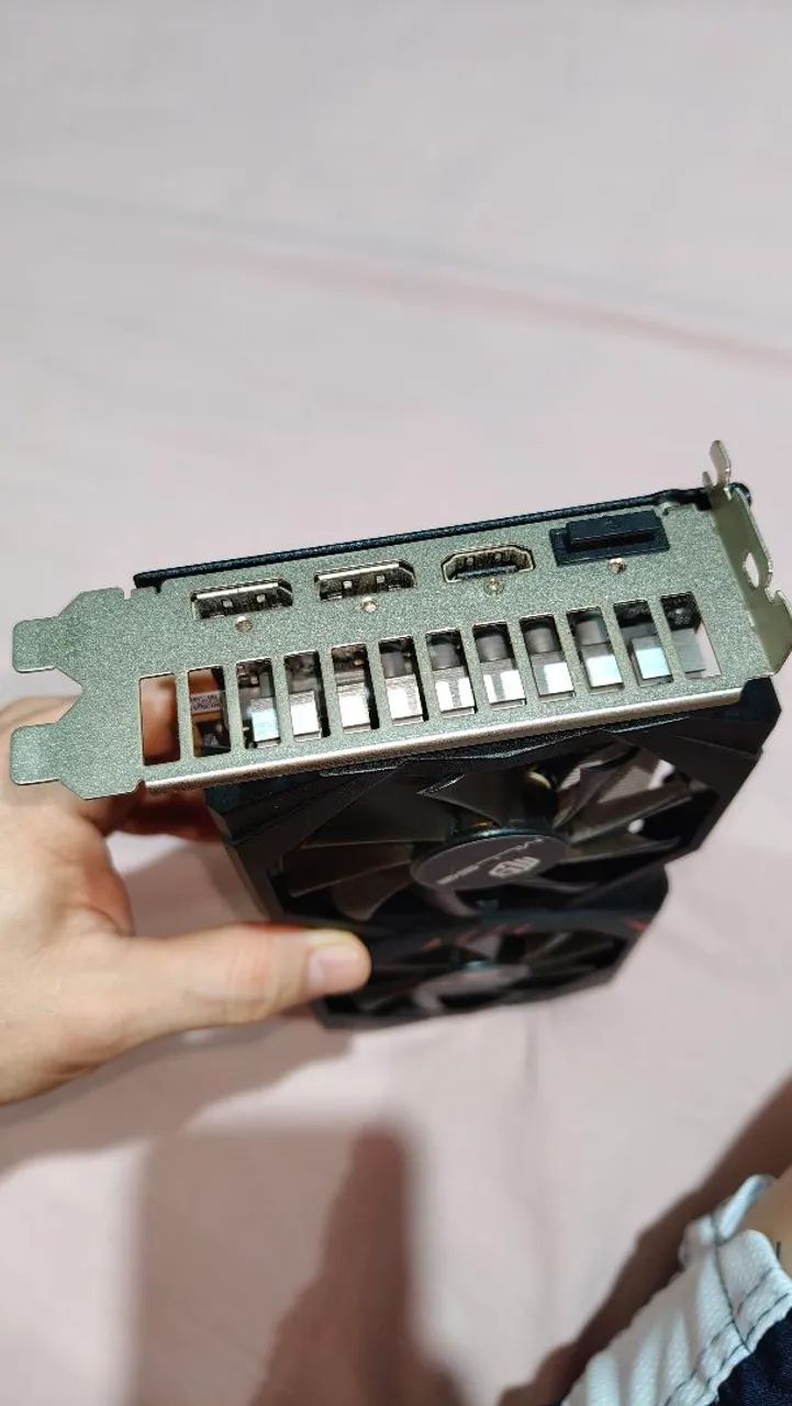 Radeon AMD RX 6600M 8GB - Foto 3