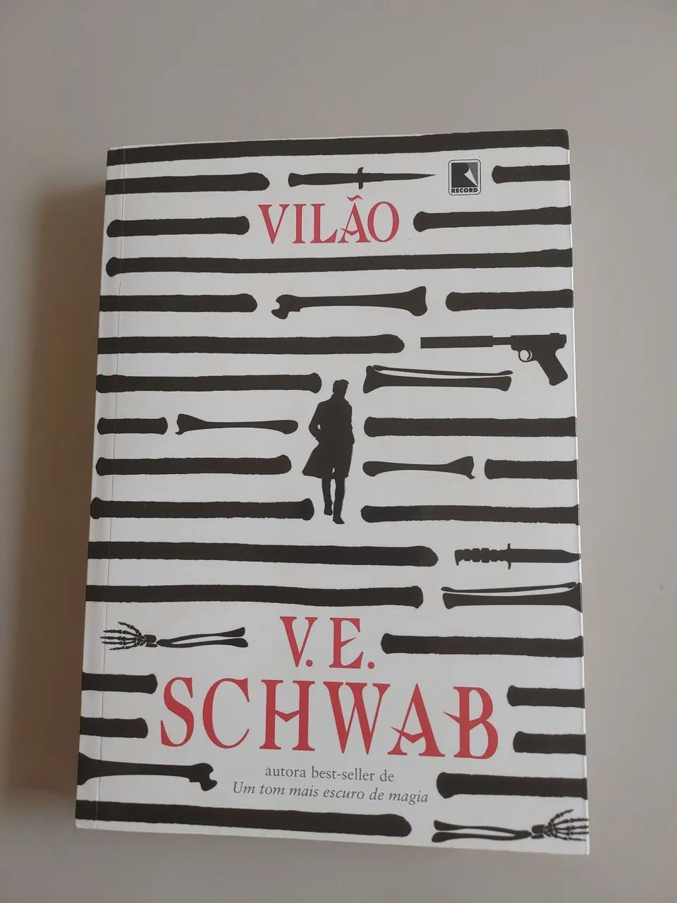 Vilão. V.E Schwab