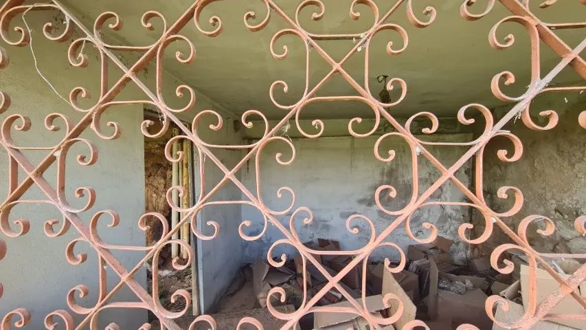 Grade Ornamental Decorativa em Ferro 0,78 x 3,17 - Estilo Antigo maciço 