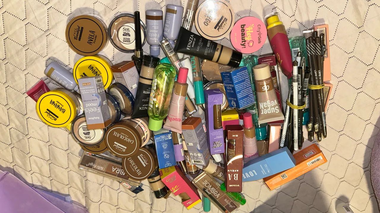 KIT DE MAQUIAGEM