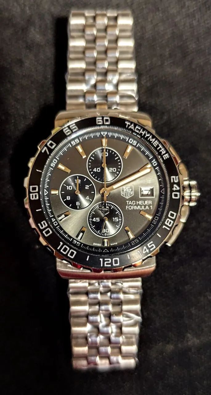 Relógio TAG HEUER Fórmula 1 Cronógrafo Quartz