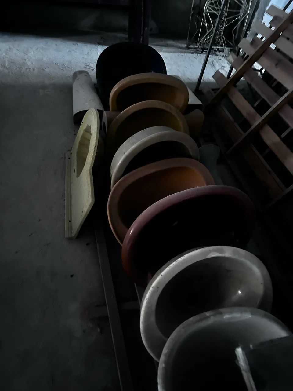 Pias de banheiro antigas e seminovas  - Foto 5
