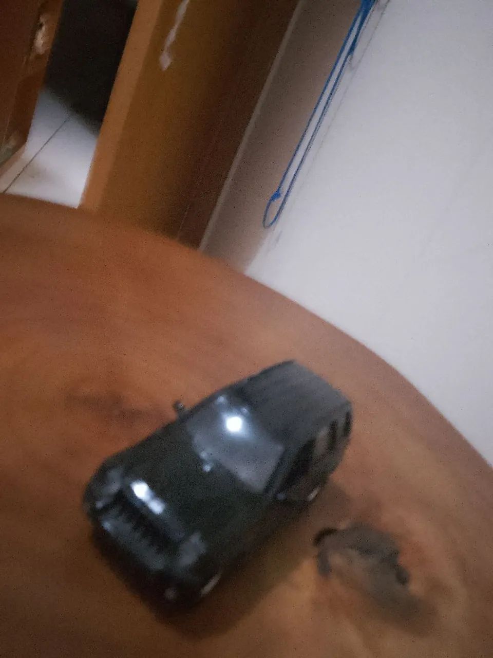 CARRO MINIATURA JEEP RENEGADER - Foto 2