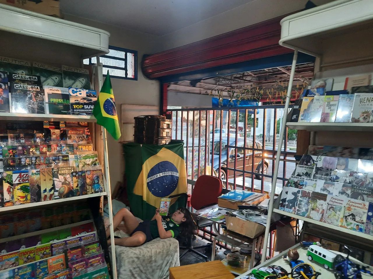 Vendo Banca de Revistas em Sobradinho  - Foto 4
