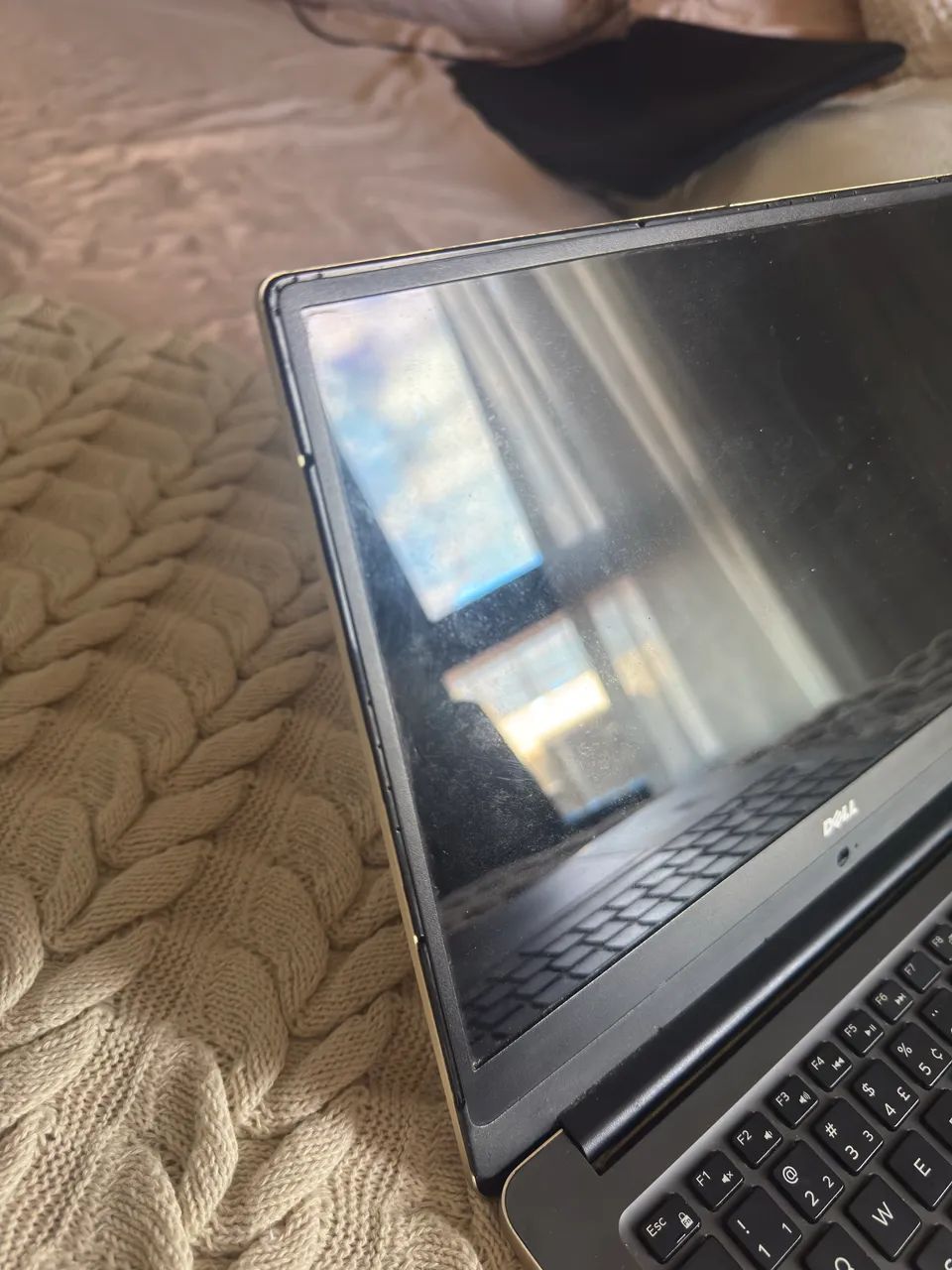 Notebook Dell core I7 dourado  - Foto 3