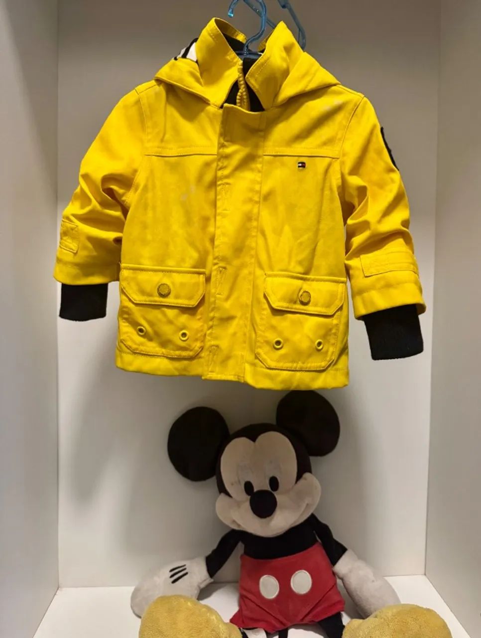 Jaqueta amarela Tommy Hilfiger usada bebê  - Foto 5