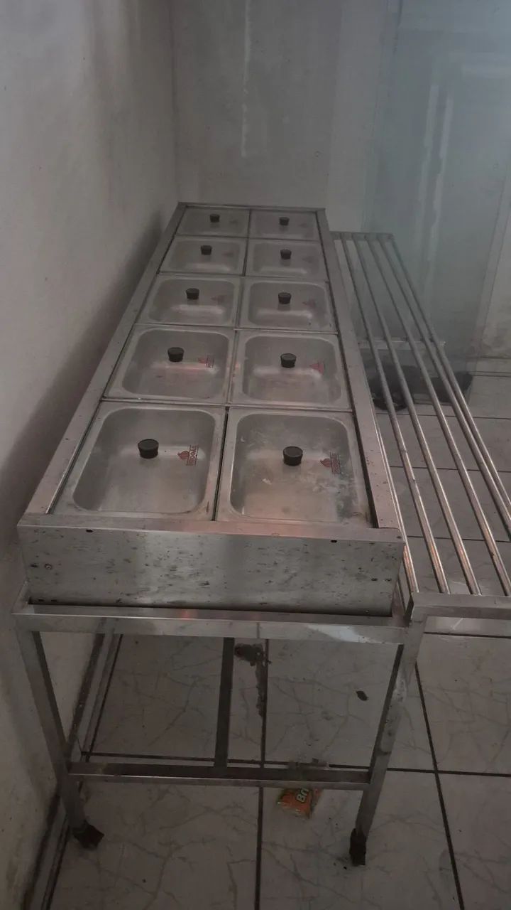 Self service- saladeira