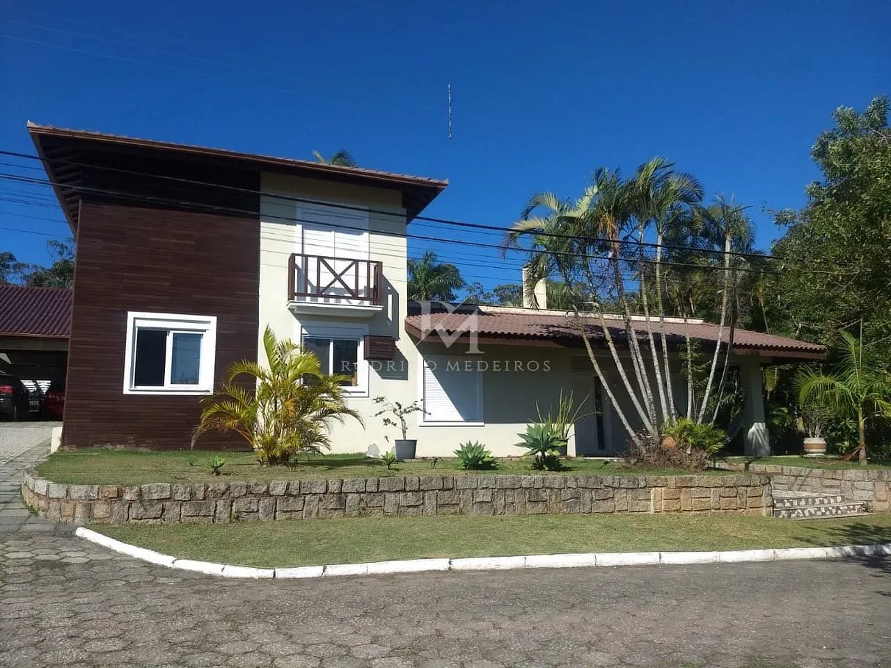 Casa em condomínio com 6 quartos no Cacupé, Florianópolis