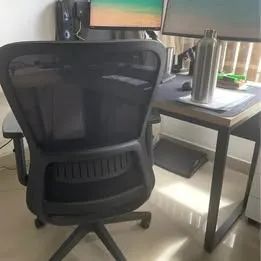 Vendo cadeira de escritório  - Foto 3