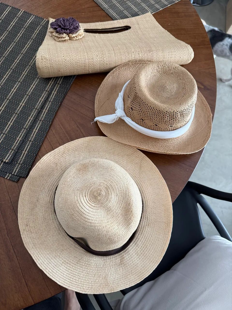2 chapéus e 1 bolsa de praia - cia marítima  - Foto 2