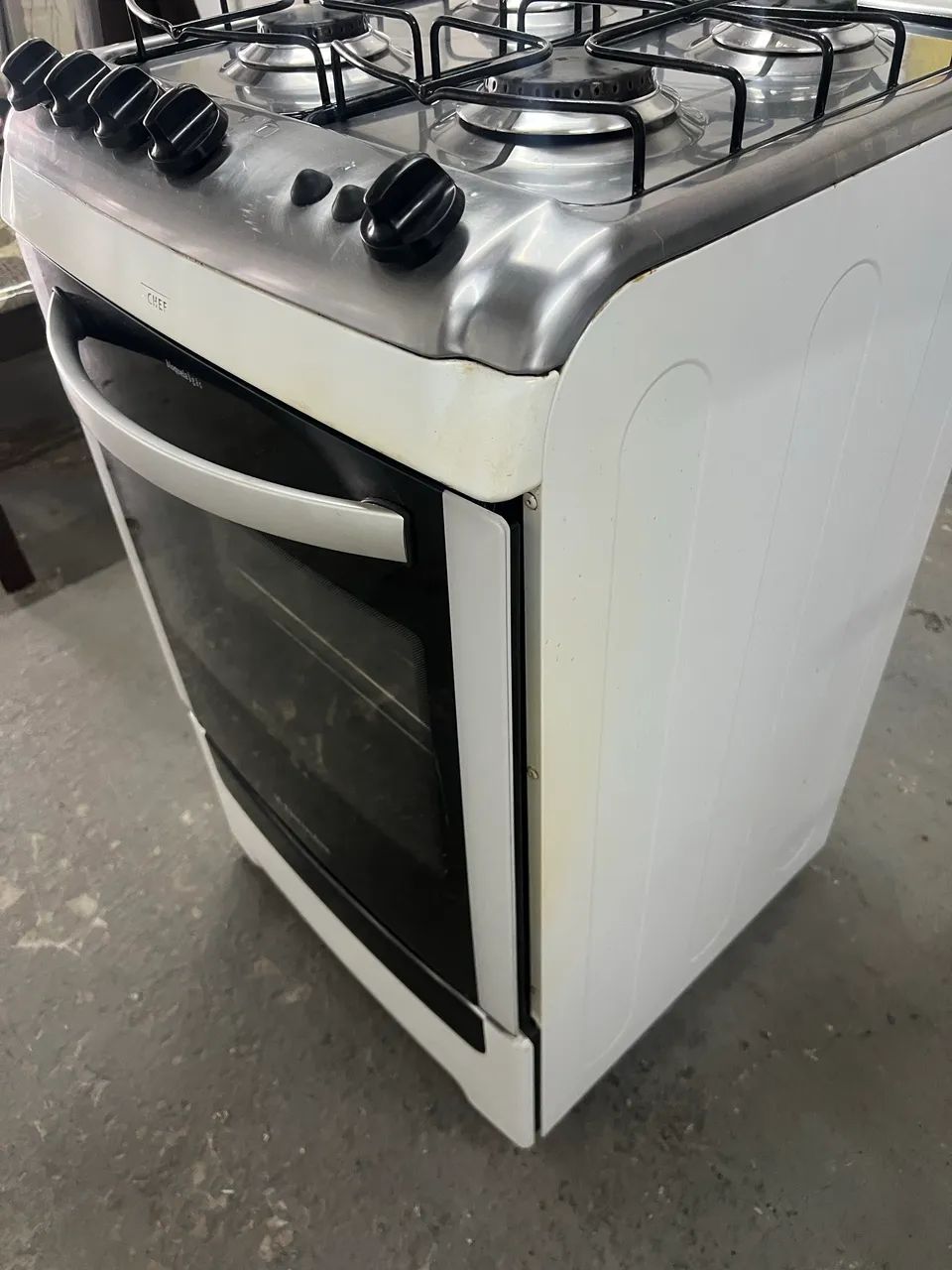 Fogão 4 bocas Electrolux elétrico. - Foto 3