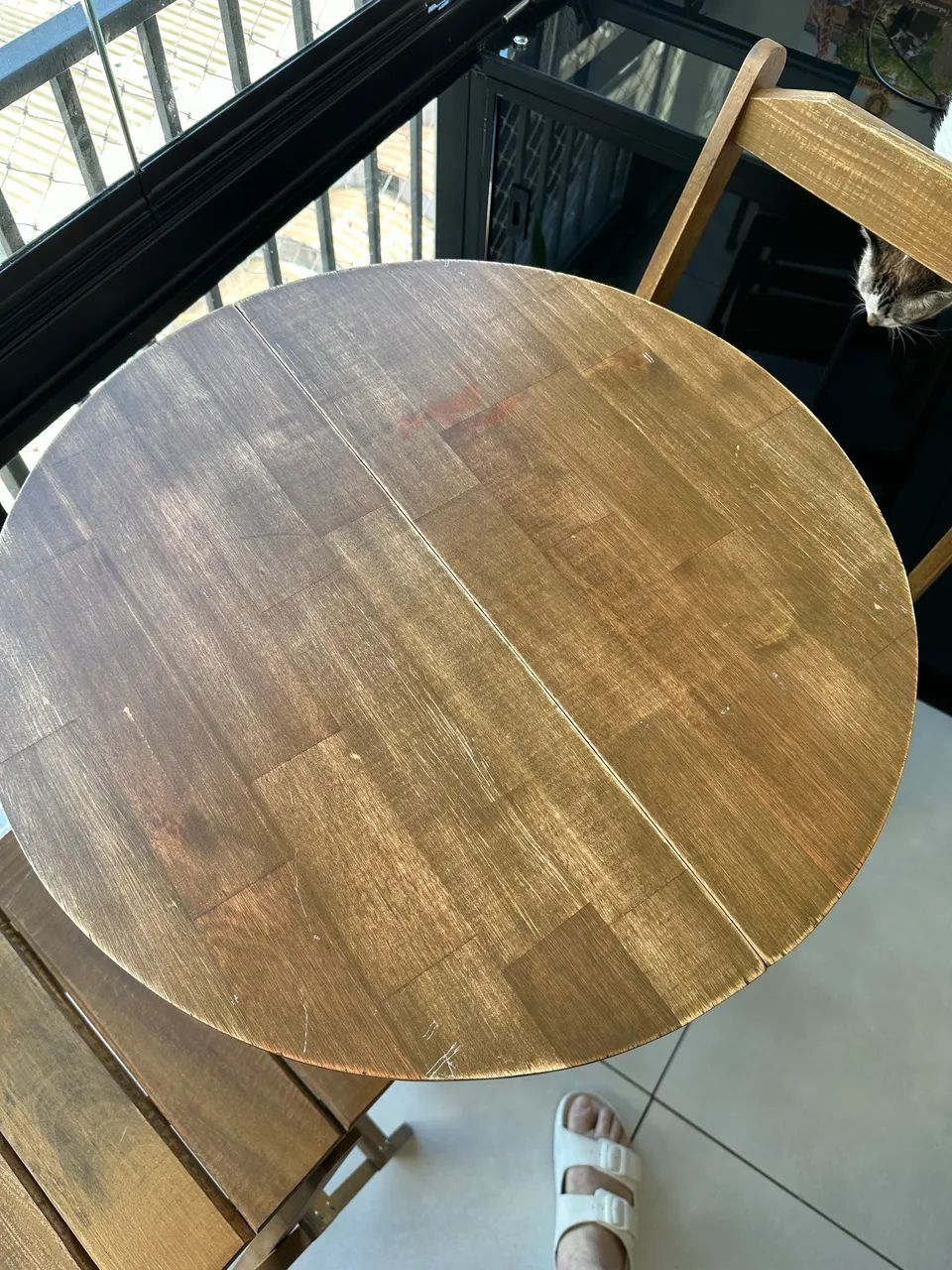 Conjunto mesa e cadeiras Bistrô madeira maciça  - Foto 2