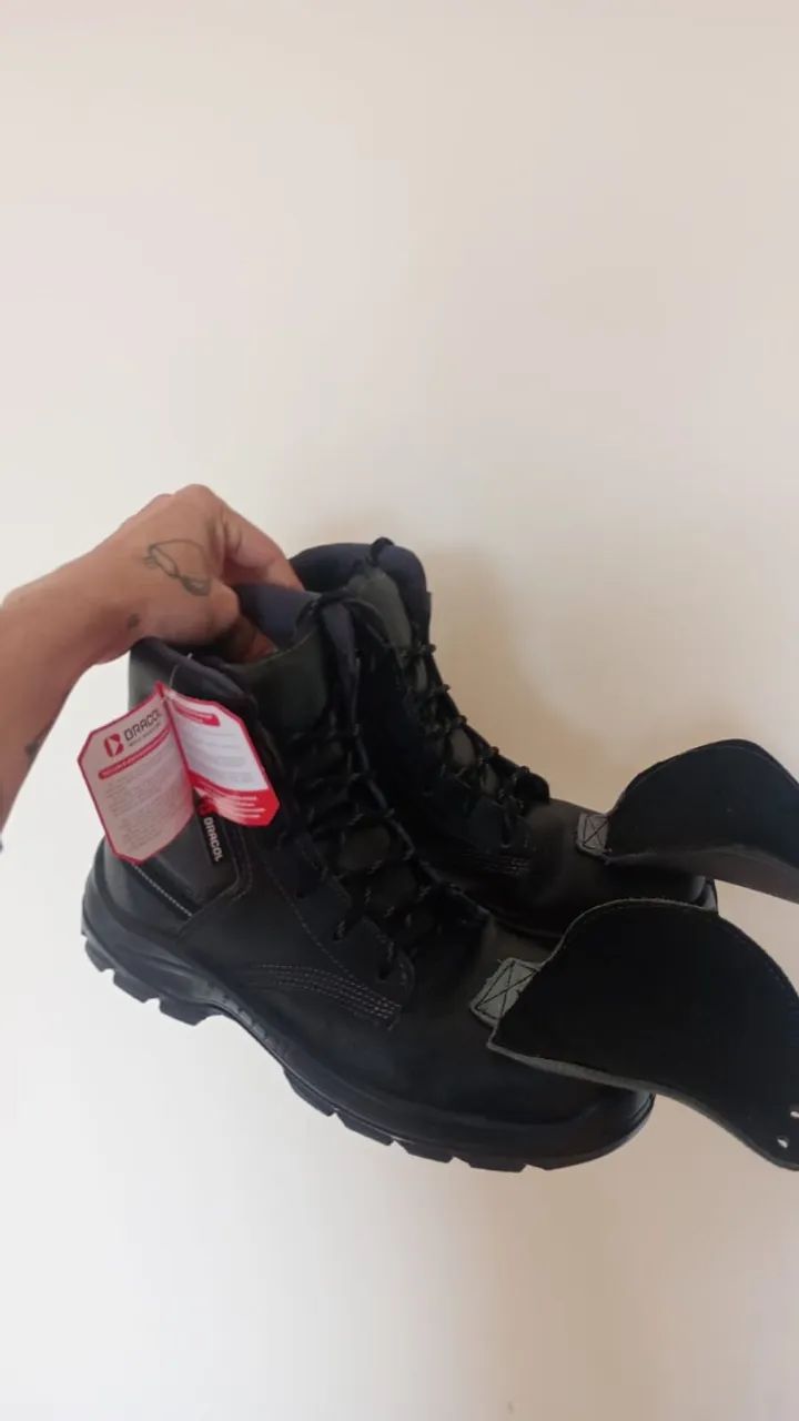 Bota botina de segurança EPI tipo Manobreiro, pé 41