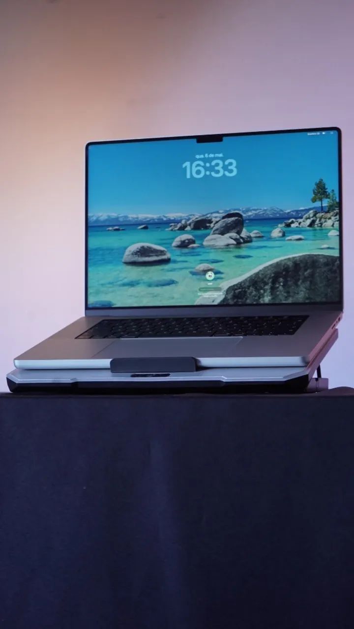 MacBook Pro M5 - R$29.999,00 - Notebooks - Centro, Pinhais