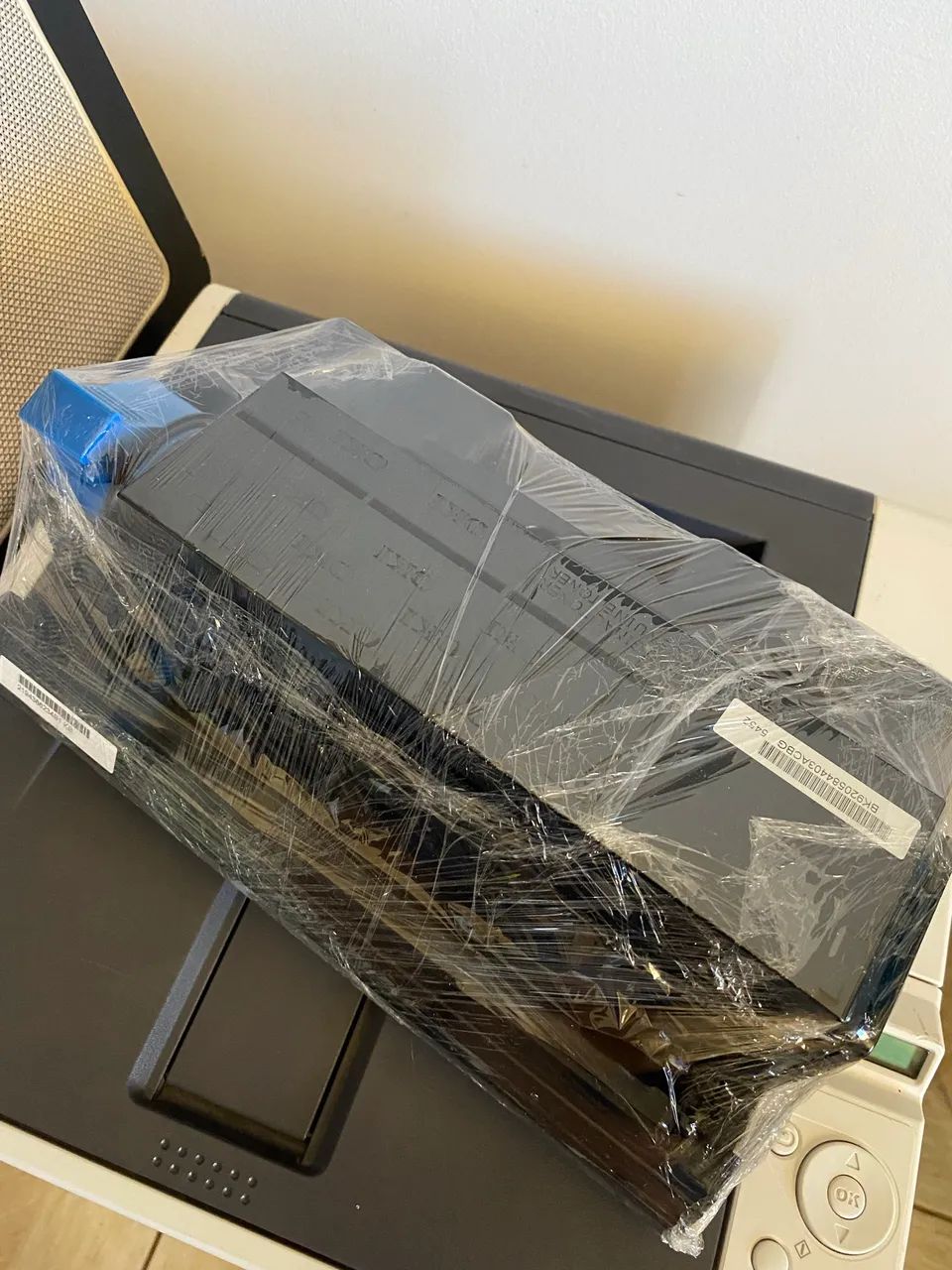 Impressora laser OKI ES5112 monocromática  - Foto 2