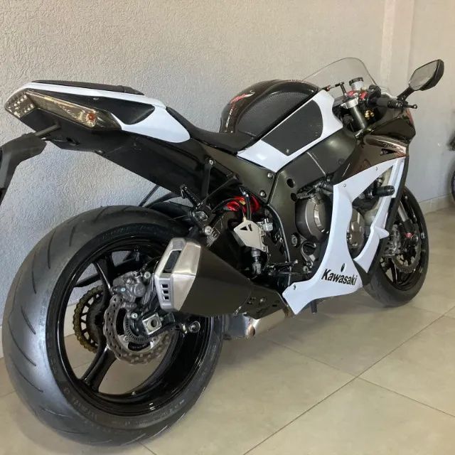 Kawasaki Zx-10/ Zx-10r 1000cc 2013 - 1472520656 | OLX