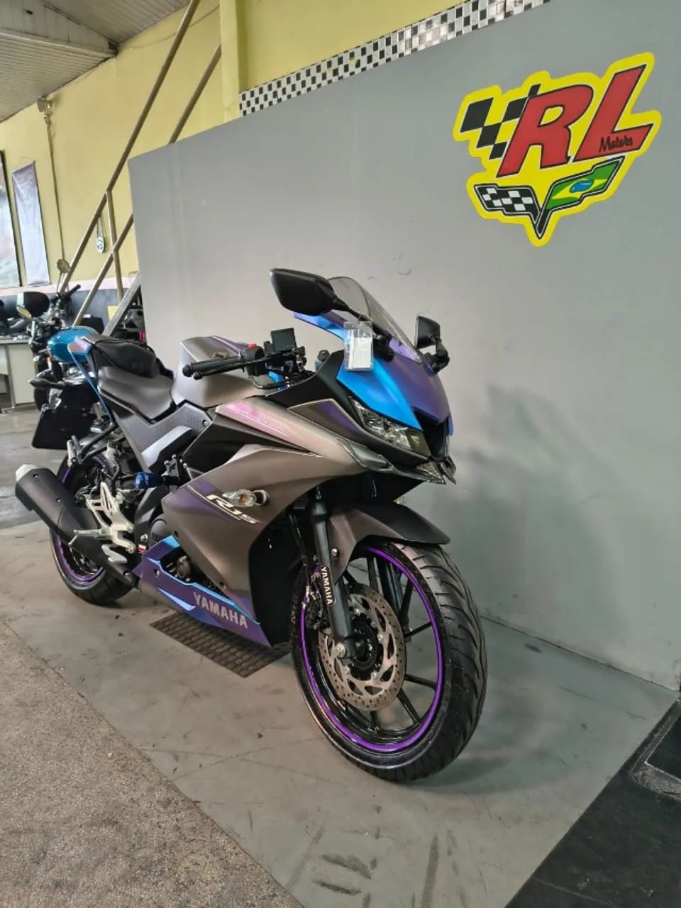 YZF R15 ABS - Foto 4