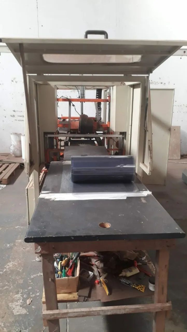 Maquina de vacuum forming automática  - Foto 3