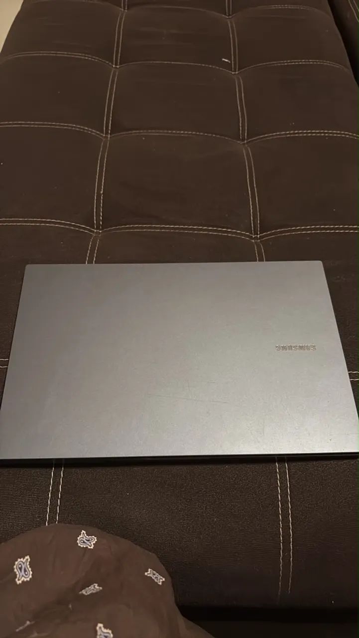     Samsung Book  - Foto 2