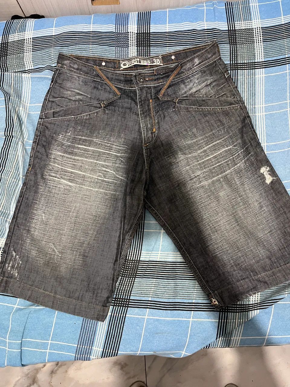 Bermuda First Wave original