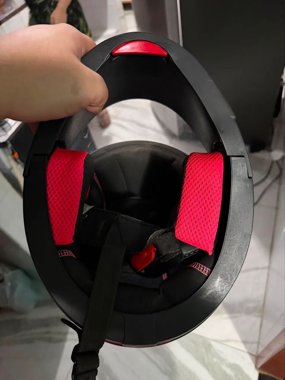 Capacete Taurus zarref V5 neon - Foto 4