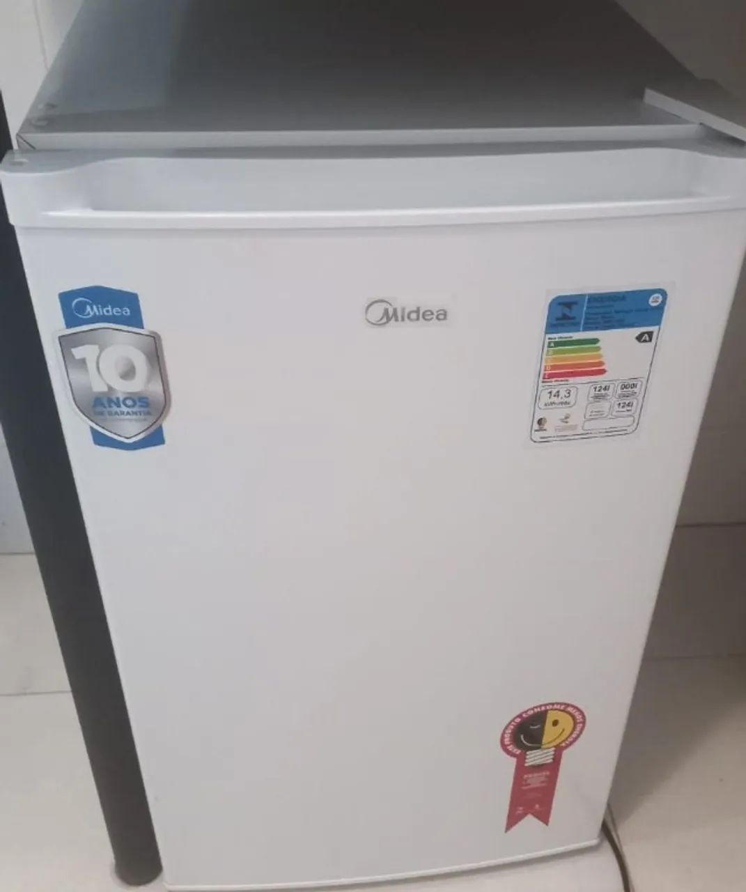 Frigobar Midea