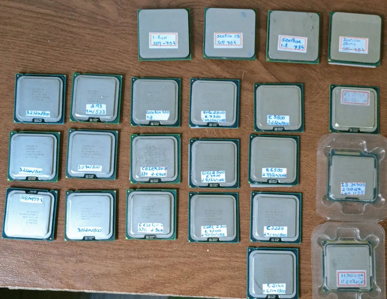 Lote de memórias RAM e Processadores para PC - Foto 4