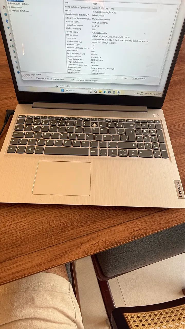 Notebook Lenovo IdeaPad 3 | Core i3 10ª | SSD 240GB | Windows 11 Pro - Foto 3
