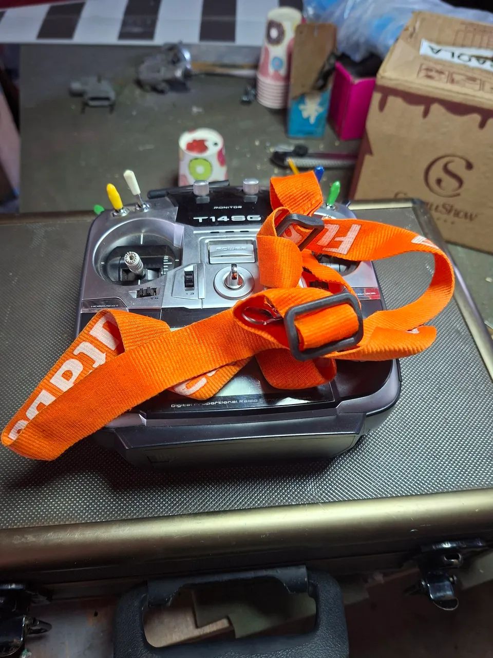 Rádio futaba t14sg 