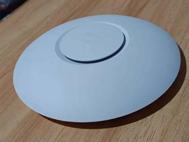 ACCESS POINT UBITIQUI U6 PRO - Foto 3