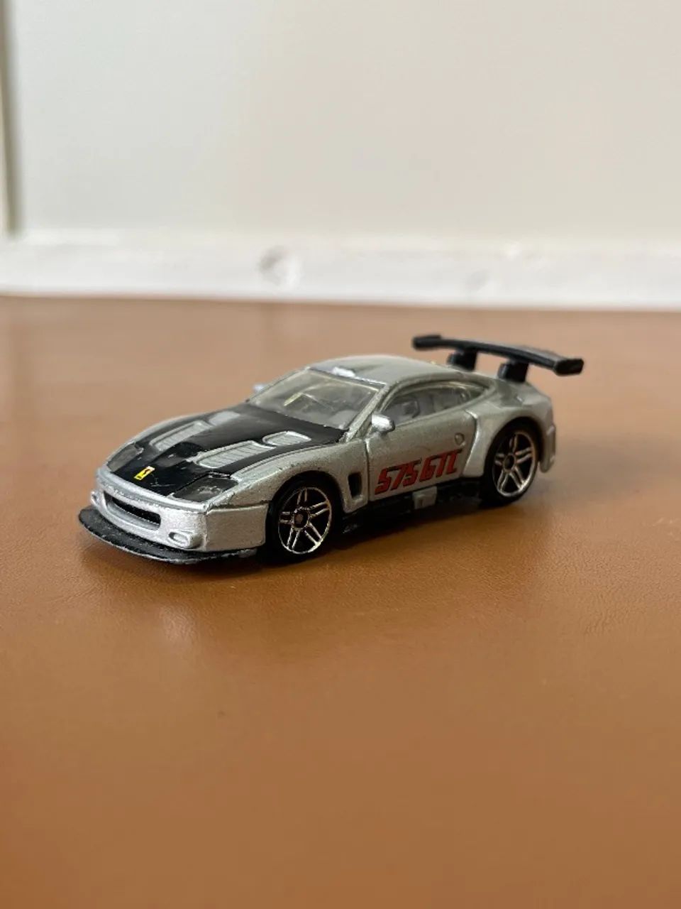 Hotwheels Loose Ferrari 575 GTC  - Foto 2
