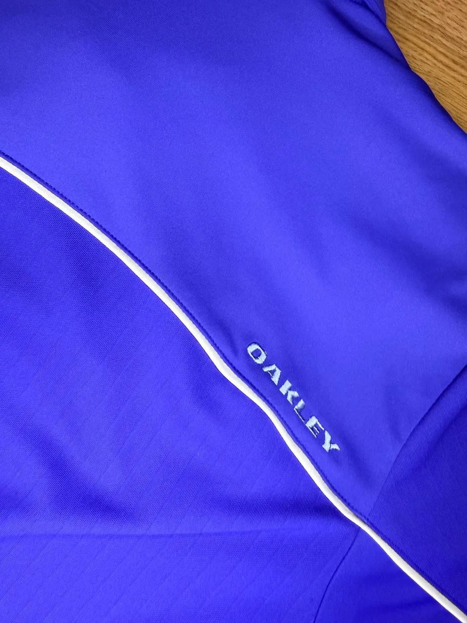 Camiseta Polo Oakley Regular Fit - Foto 3