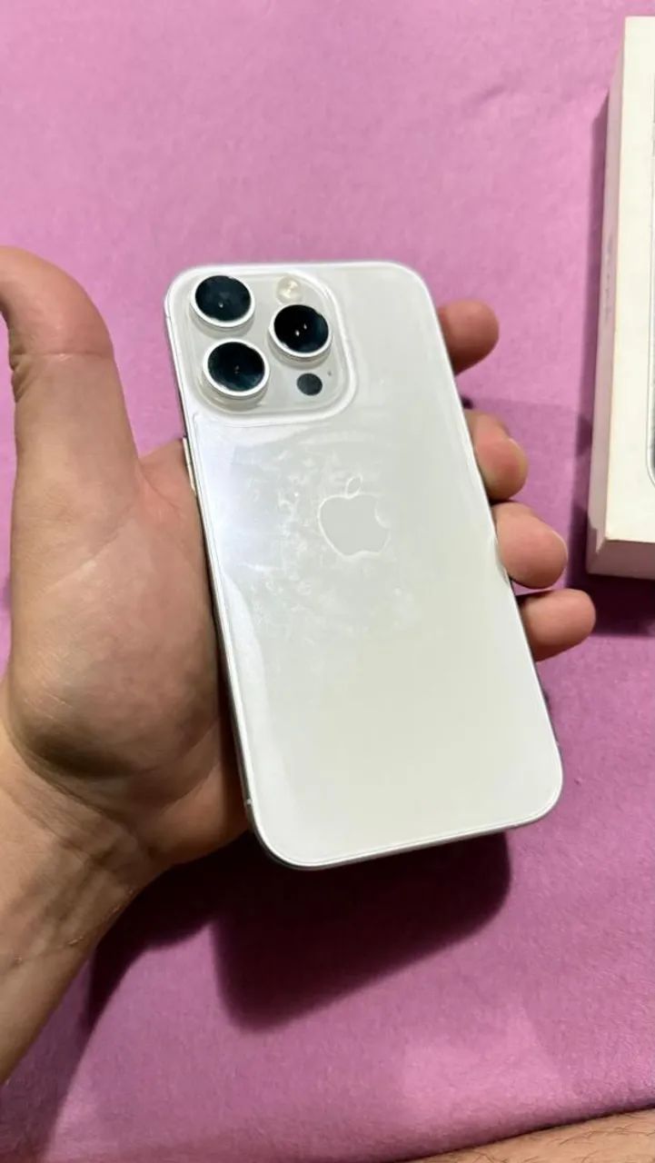iPhone 16 Pro 128gb white Titanium bateria em 89% - Foto 2