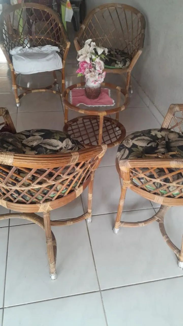 Conjunto de cadeira 