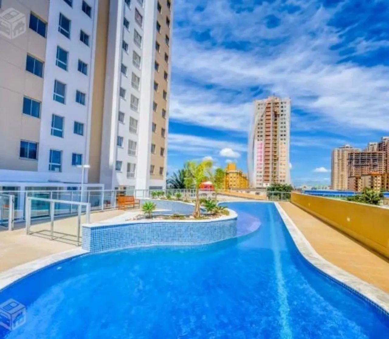 Alugo 3 quartos no smart club residence