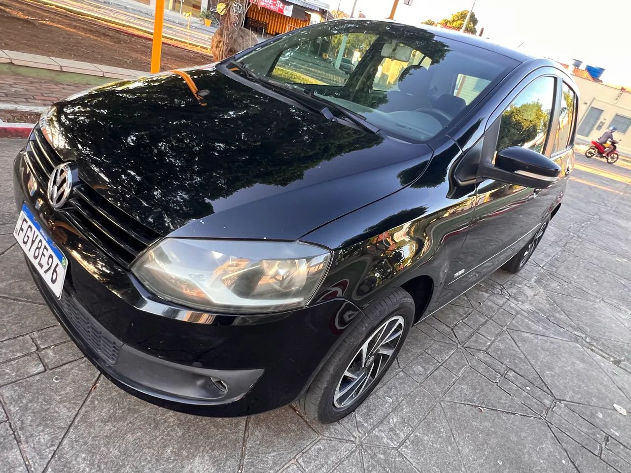Volkswagen Fox Fox 1.6 Mi Total Flex 8V 5p 2014