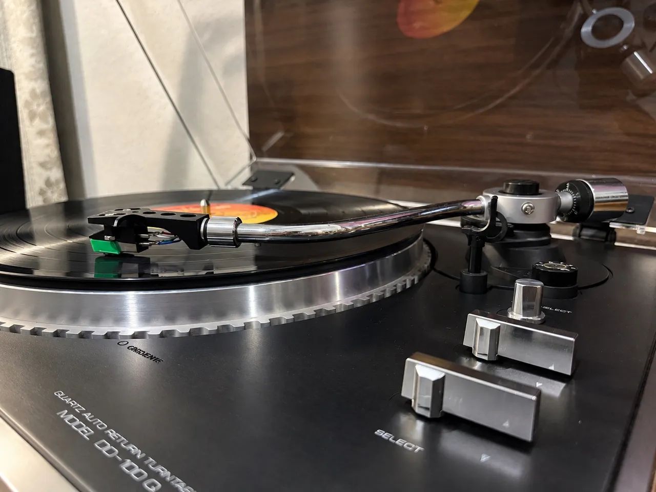 Toca Discos Gradiente DD-100Q - Impecável!  - Foto 4