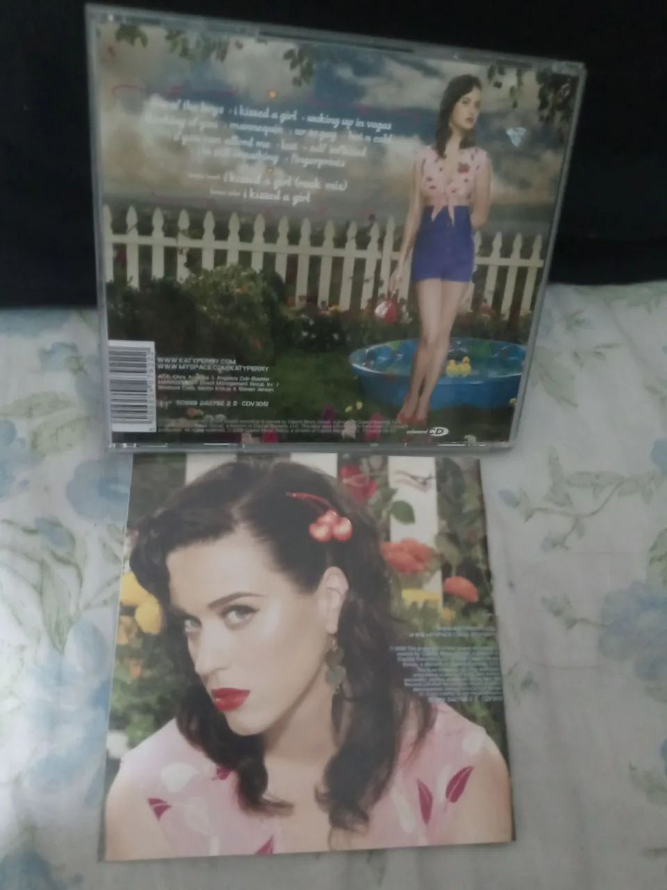 Katy Perry - One of the boys.  CD. - Foto 3