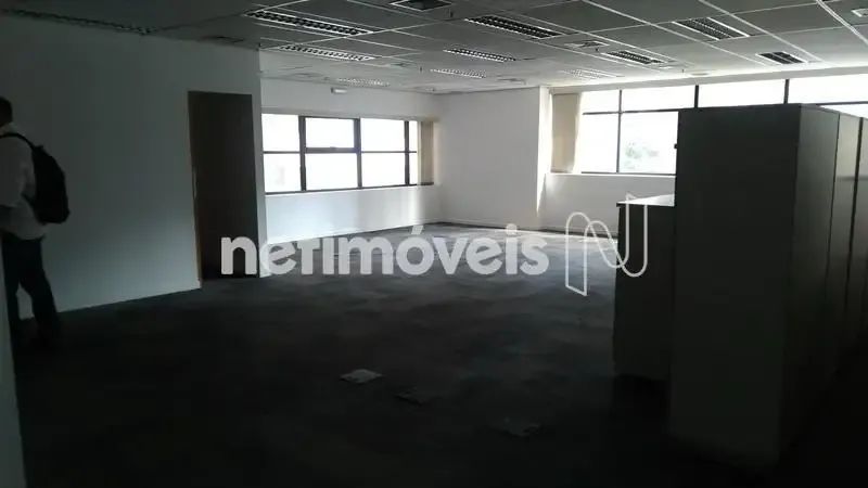 Vende se Conjunto comercial no Itaim Bibi