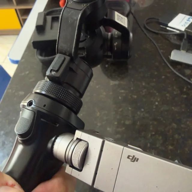 Dji Osmo Zenmuse X3 com case e 2 Baterias - Foto 5