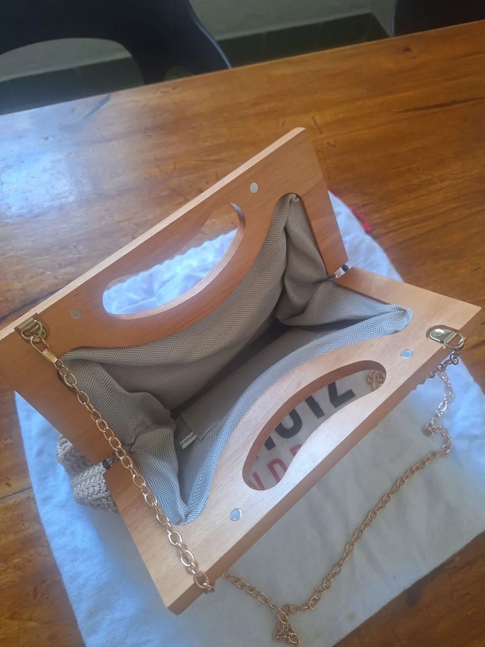 Bolsa belíssima e Impecável  - Foto 2