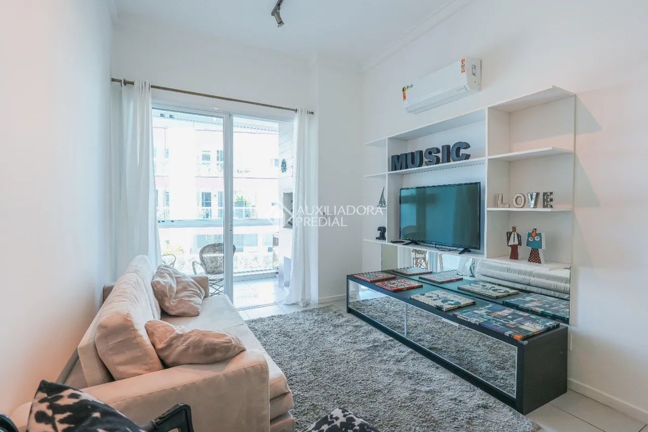 APARTAMENTO QUADRA MAR RIO TAVARES